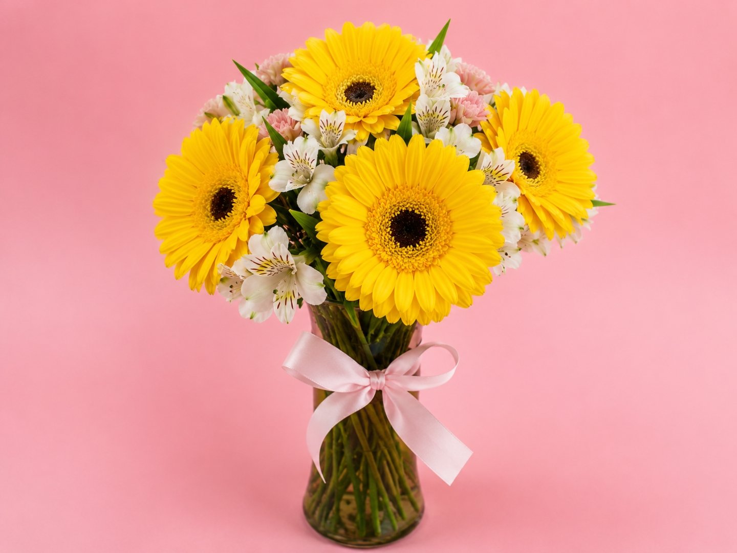 Jarrón 8 Gerberas Rosa y Alstroemerias