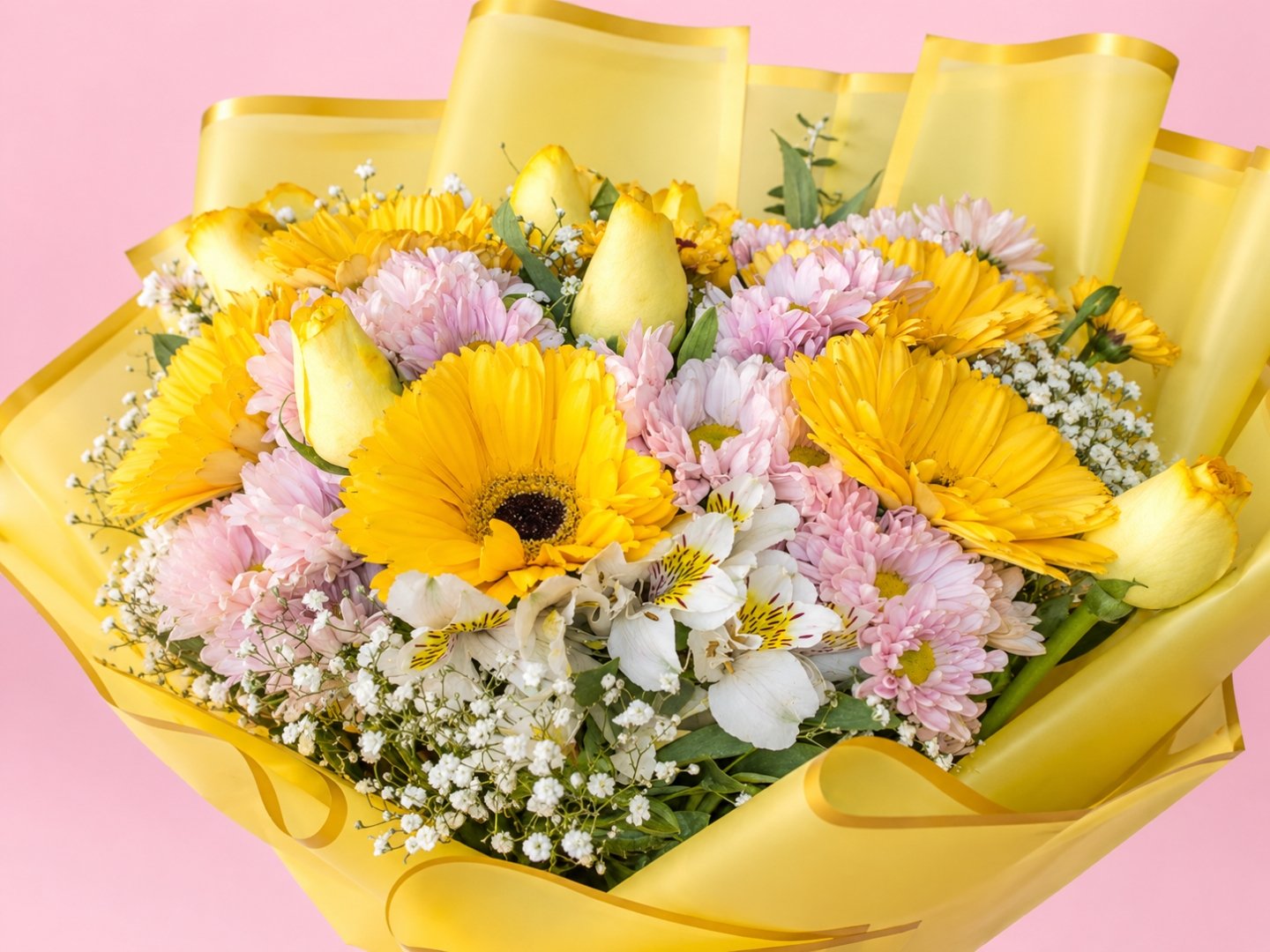 Ramo de Rosas con Gerberas Amarillas