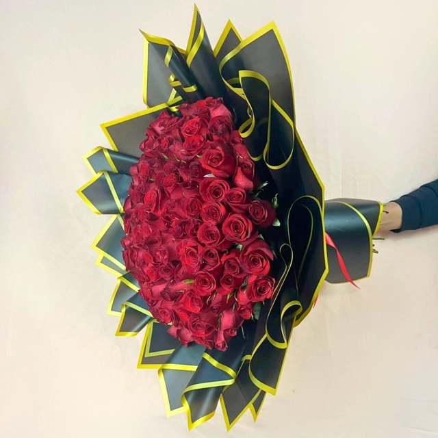 Ramo de 100 Rosas Rojas