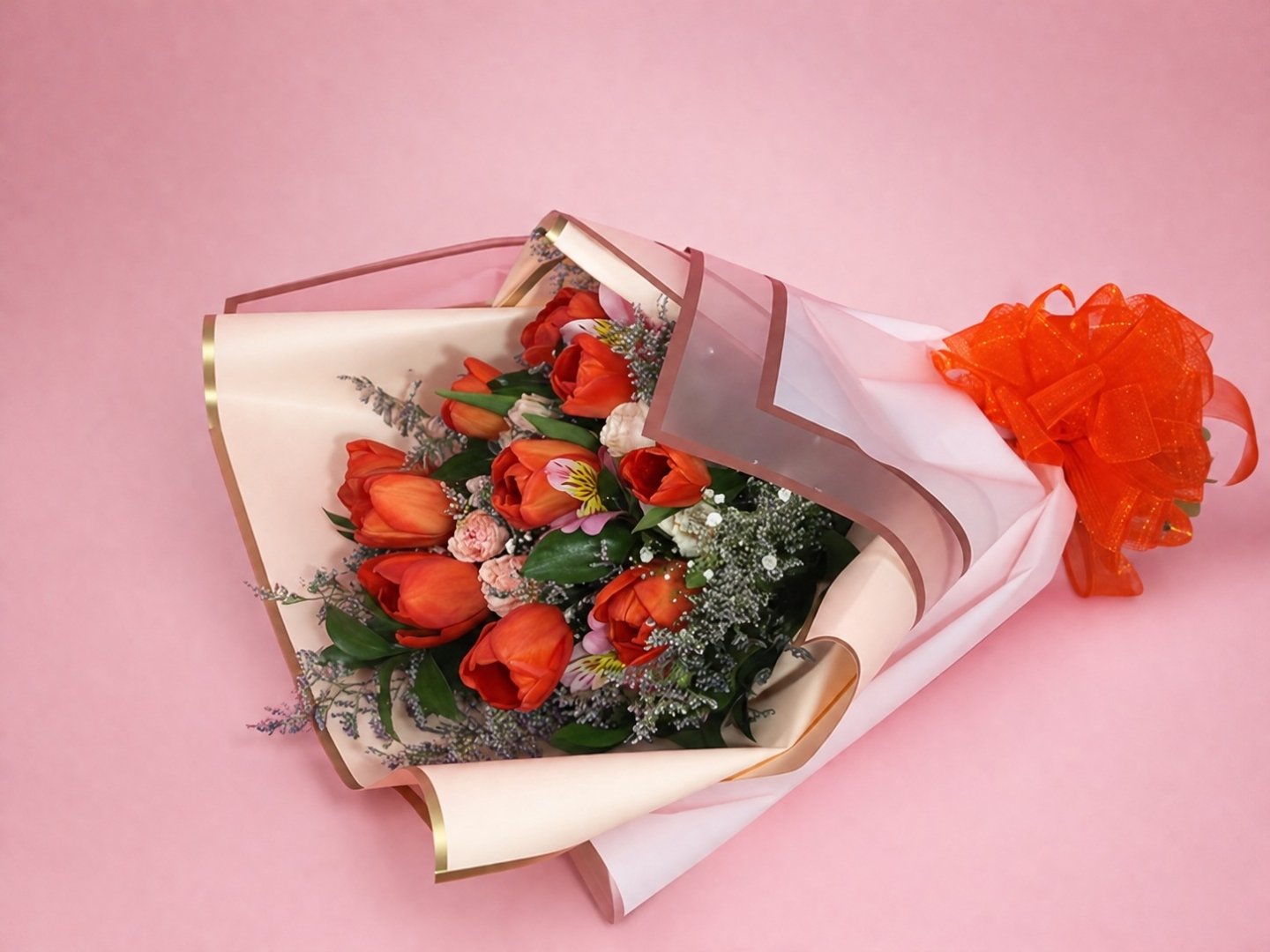 Ramo Con 10 Tallos De Tulipán